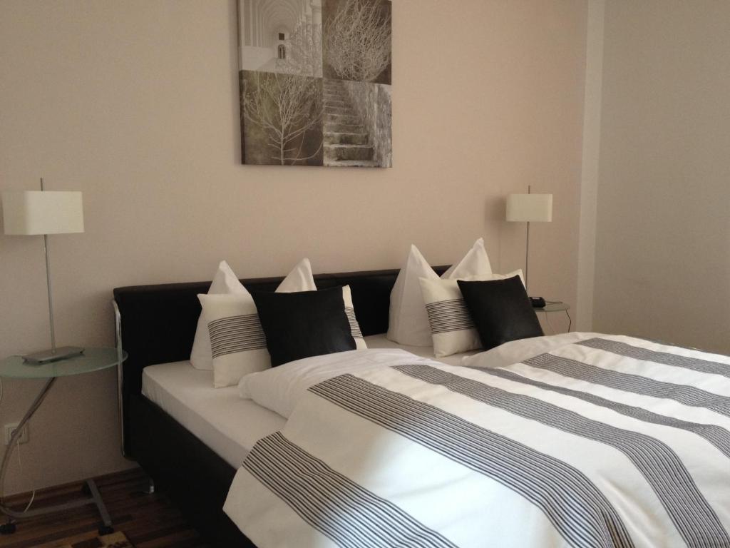 Hotel Schlee Hohenschäftlarn Chambre photo