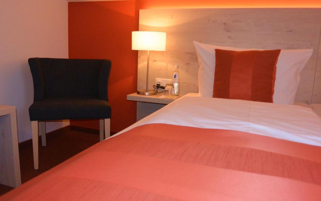 Hotel Schlee Hohenschäftlarn Chambre photo