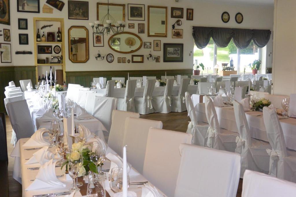 Hotel Schlee Hohenschäftlarn Extérieur photo