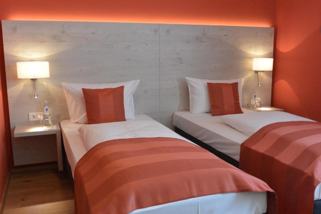 Hotel Schlee Hohenschäftlarn Extérieur photo